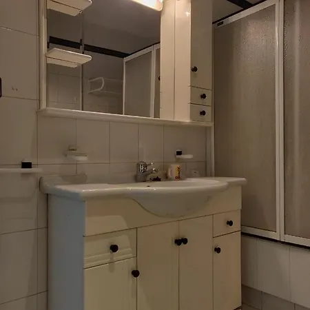 Remarkable 3-Bed Apartment S In La Baneza 度假居